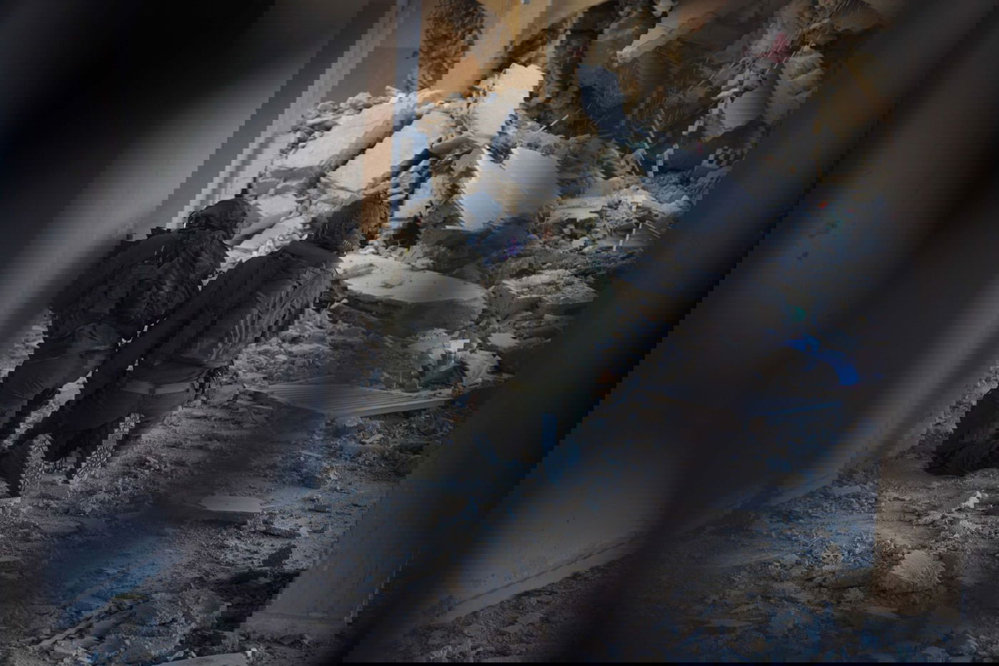 לוחמי הנח"ל חיסלו חוליות מחבלים | אוגדת 98 פשטה על יעדי טרור