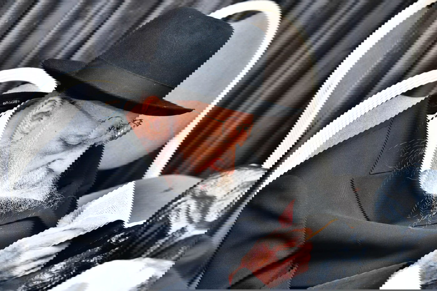 תיעוד משמחת נשואי צאצאי גדולי התורה והיראה; בית 'אמרי יושר – אהלי ישועה'