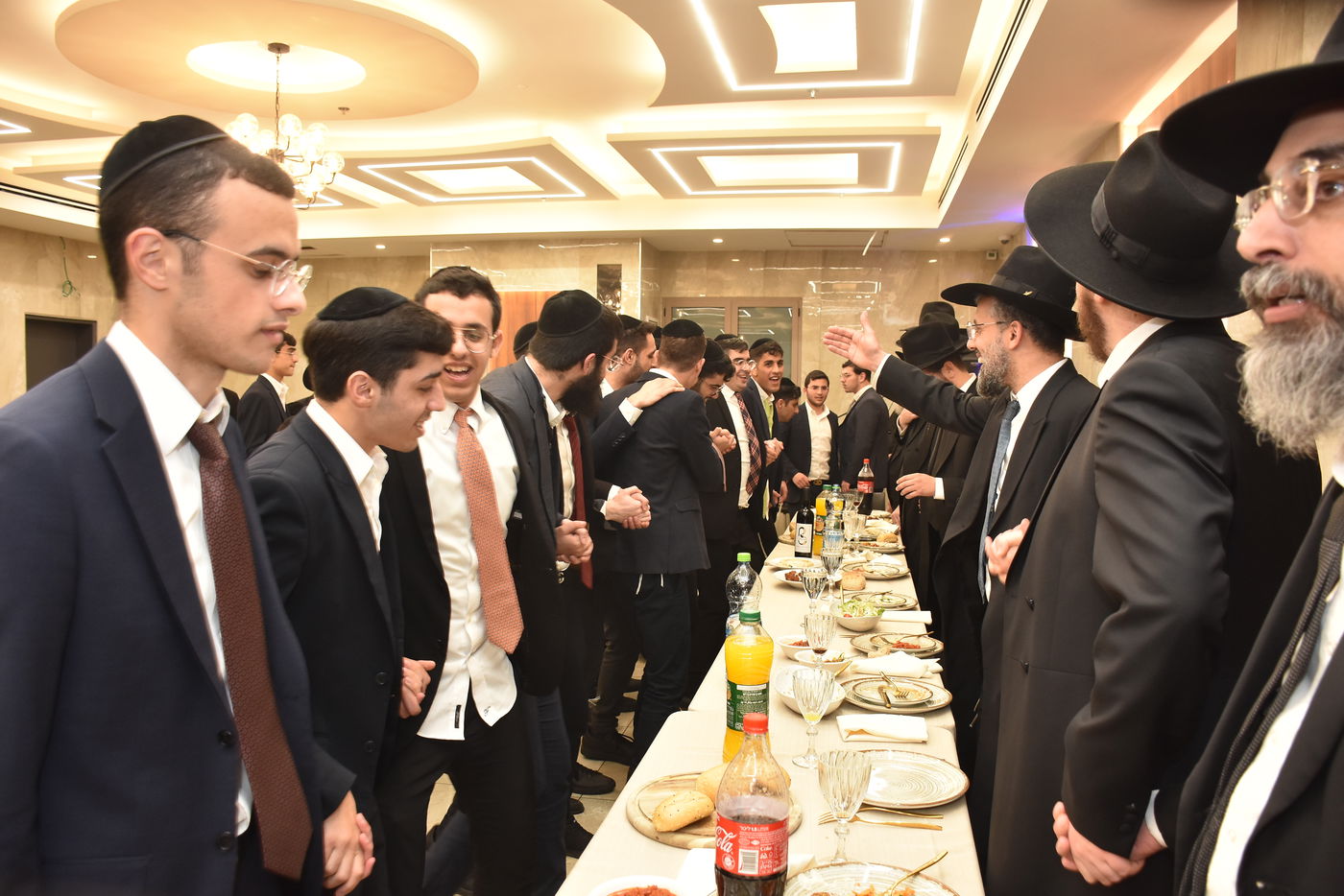 בן הישיבה הכניס ספר לע"נ אביו ז"ל, חבריו עלזו לכבוד התורה ולומדיה