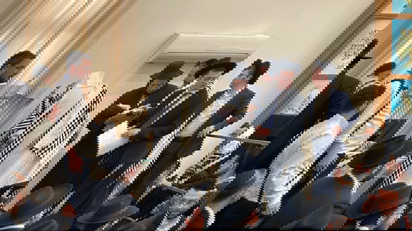 ראש הישיבה שציפה לילדים 88 שנה פרץ בבכי נסער | ויקרא שמו: אליהו | תיעוד