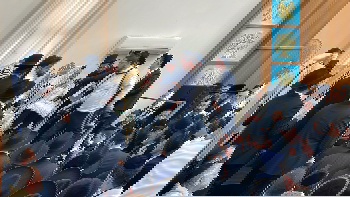 ראש הישיבה שציפה לילדים 88 שנה פרץ בבכי נסער | ויקרא שמו: אליהו | תיעוד