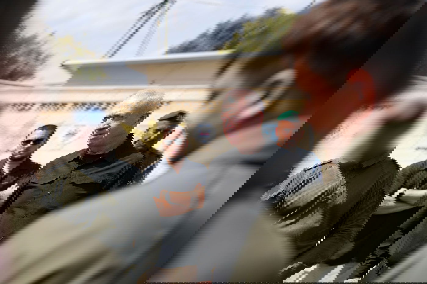 גלנט עם לוחמי יחידת המסתערבים באיו"ש