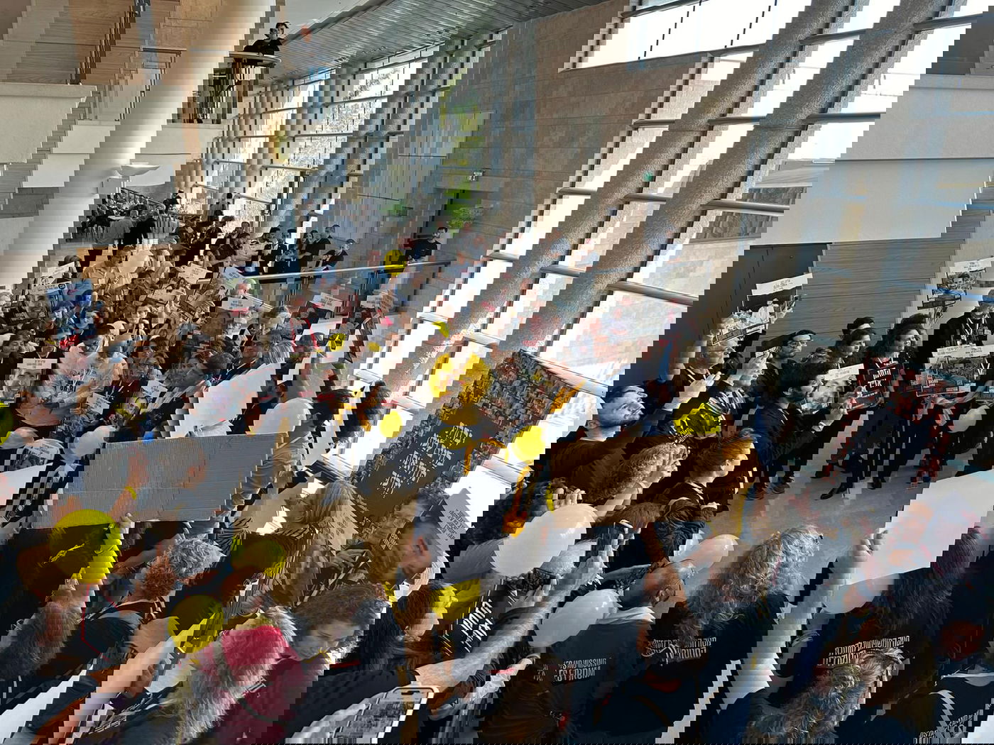 משפחות חטופים בכנסת