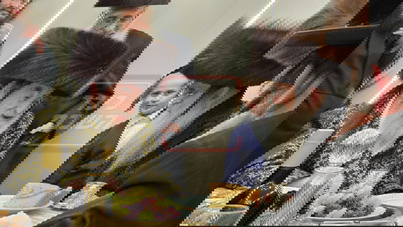 בביקור באישון ליל: זה הפסק שפסק גאב"ד העיירה לאדמו"ר