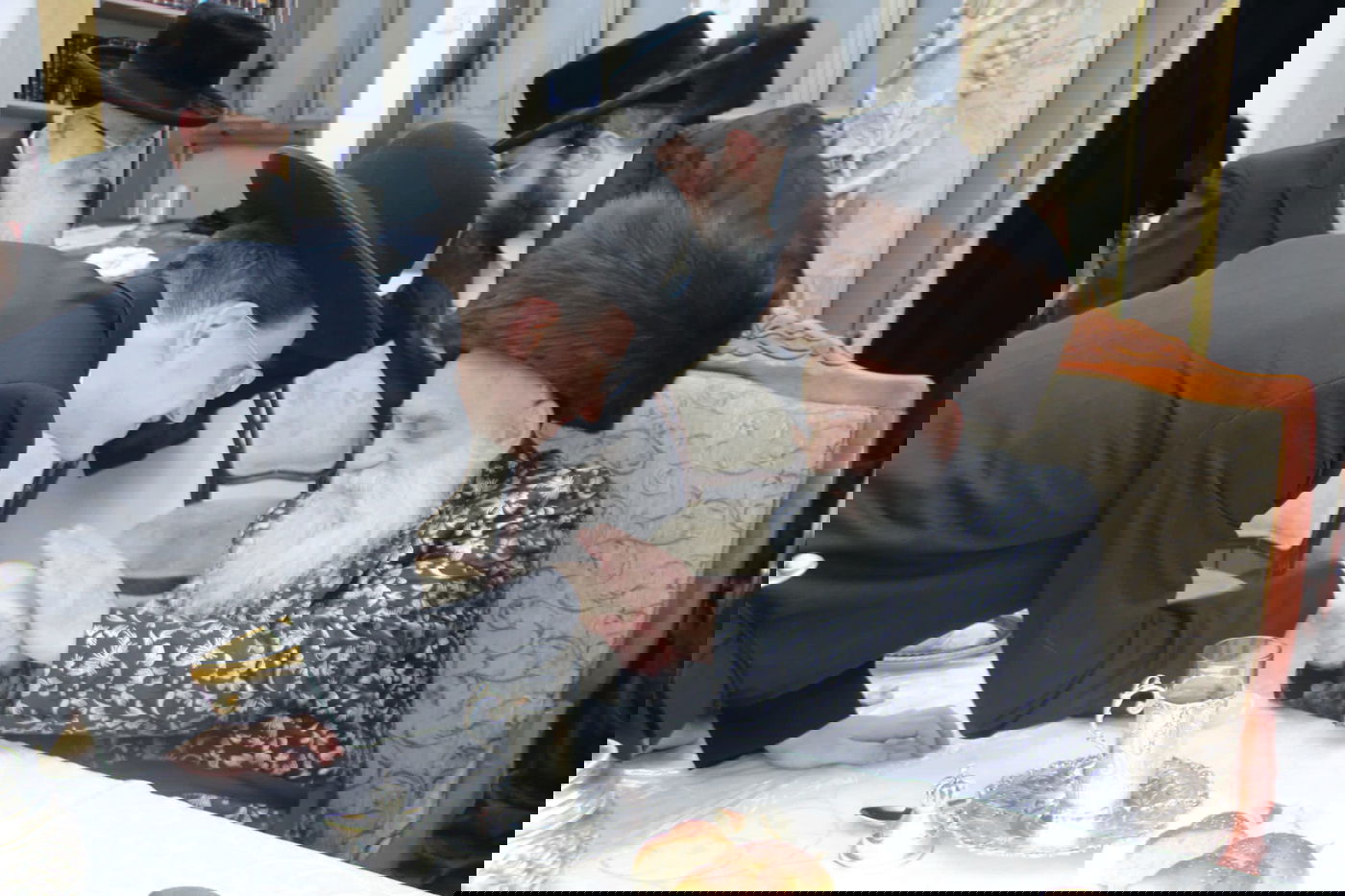 שמחת ההילולה והשבע ברכות בחצר הקודש בוטשאן