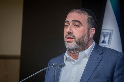 שר הפנים משה ארבל