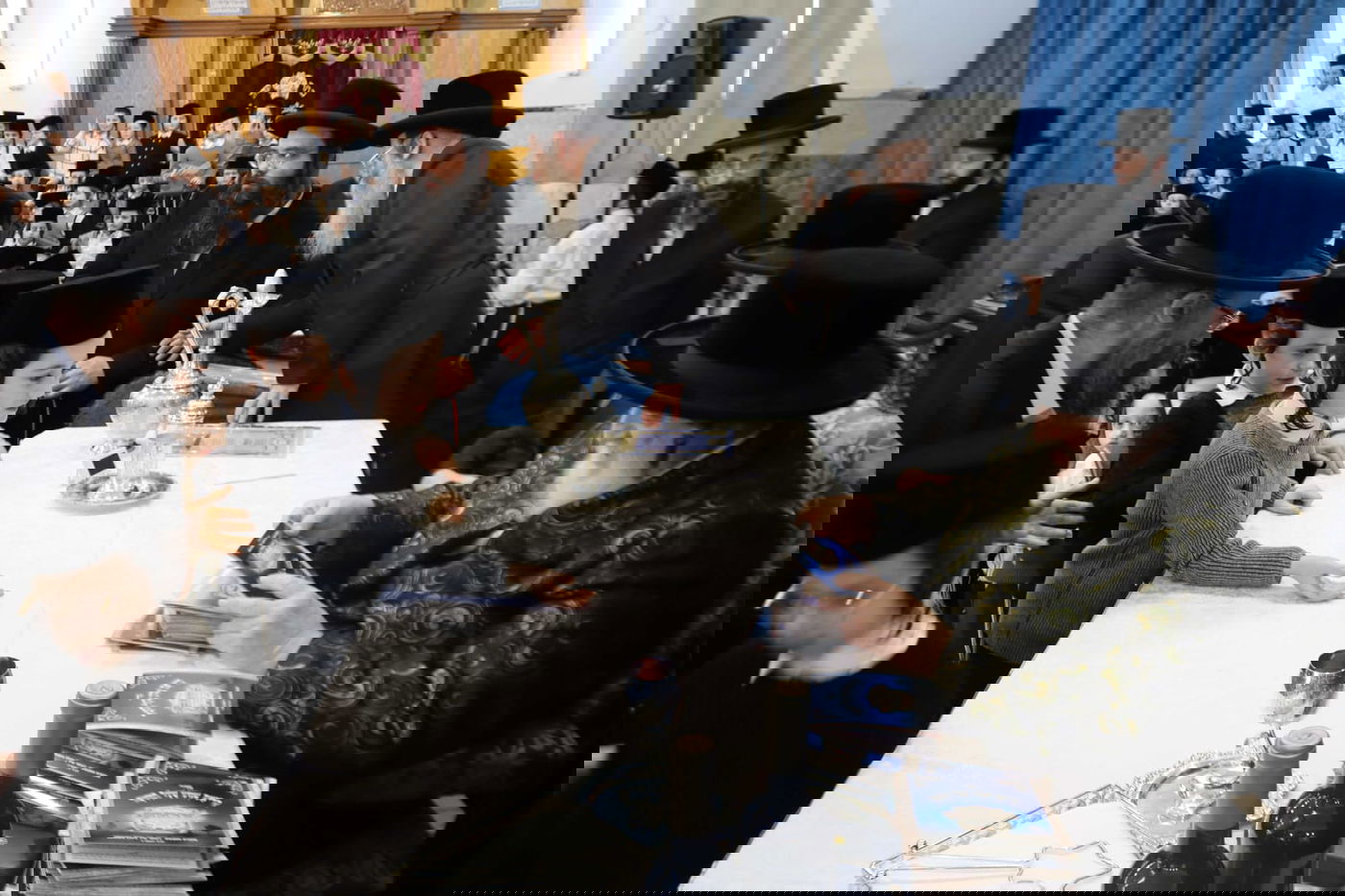 ביקור האדמו"ר מויזניץ עם בנו הרה"צ רבי חיים מאיר הגר בת"ת ויז'ניץ בבני ברק