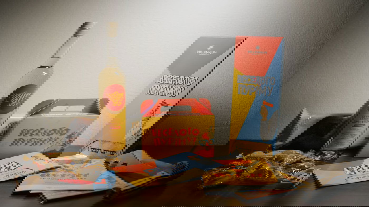 חיילים יהודים באוקראינה מקבלים לראשונה משלוחי מנות | תיעוד