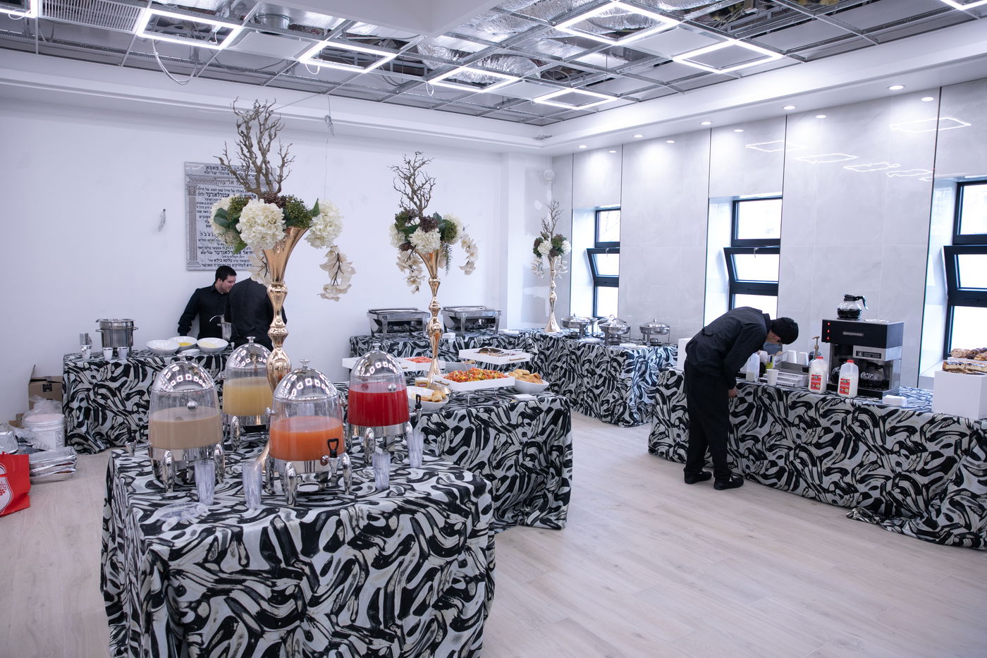 מסיבה של מצווה בחצה"ק פאפא