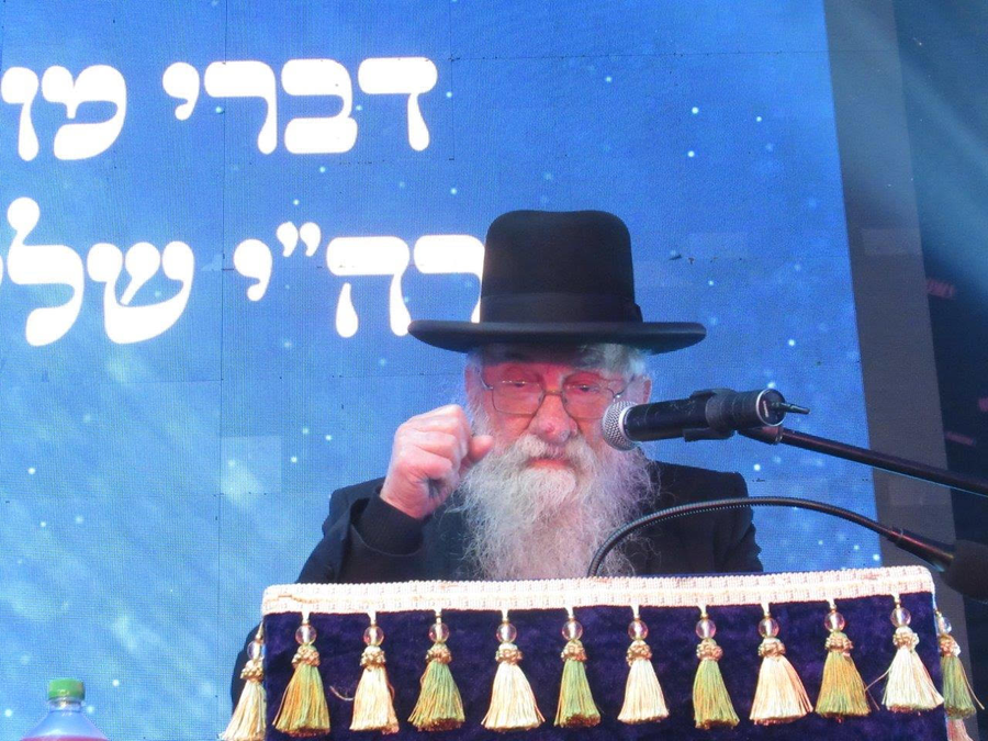 "סמוך ונראה לביאת המשיח" | צפו בנאומו האקטואלי של חבר המועצת וראש הישיבה הגאון רבי צבי דרבקין בקמפיין הת"ת של גרודנא