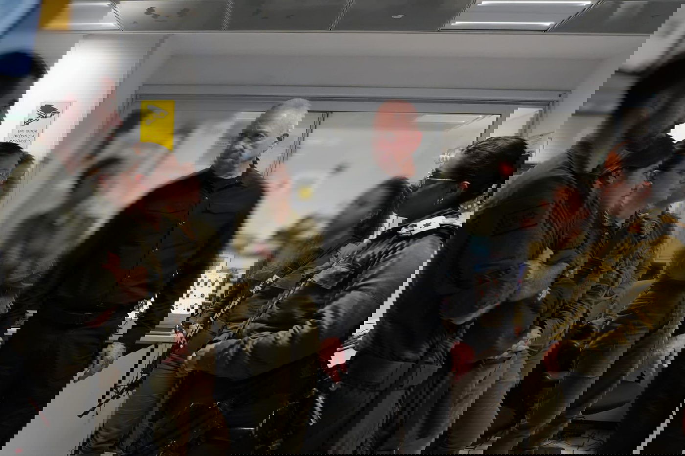 גלנט עם הלוחמות