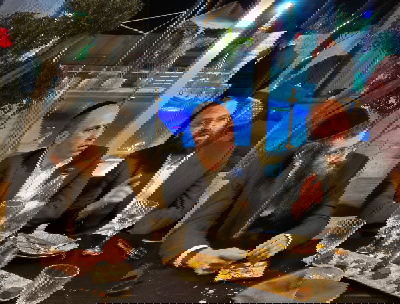 זופניק בכיכר • כל התמונות, הנייעס והחשיפות של השבוע