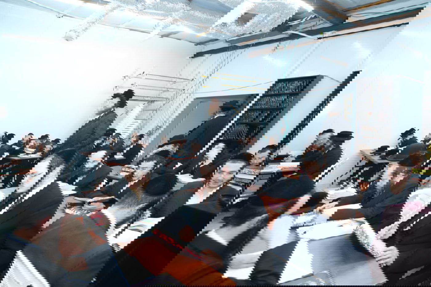 בית המדרש נפתח בלימוד בצום: אדמו"ר חדש בבית שמש