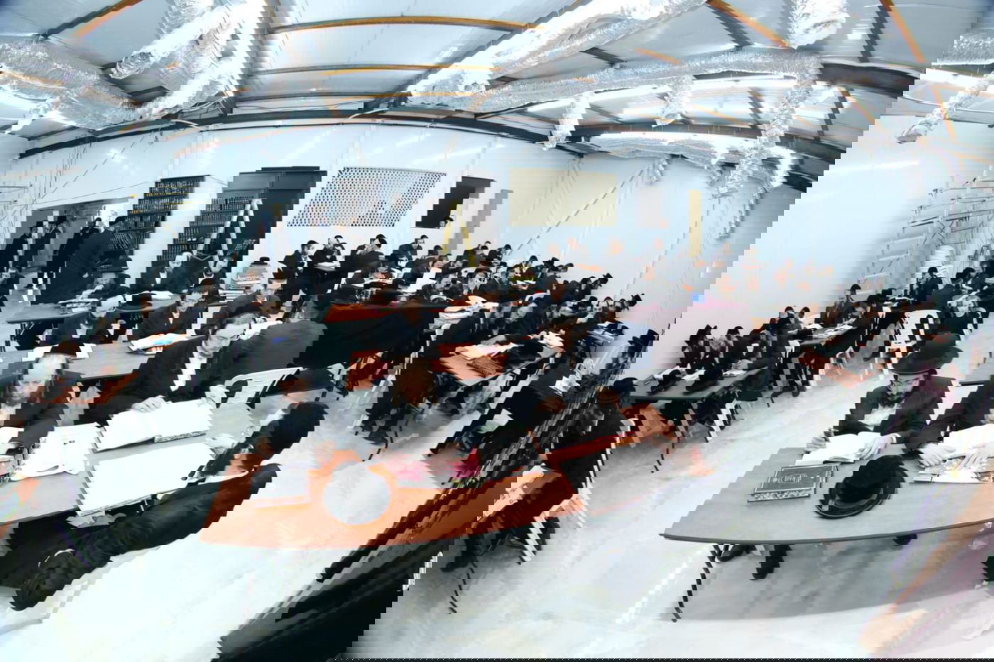 בית המדרש נפתח בלימוד בצום: אדמו"ר חדש בבית שמש