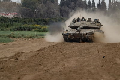 העסקה: בלינקן הגיע לישראל; ראש המוסד לקטר | שוטף