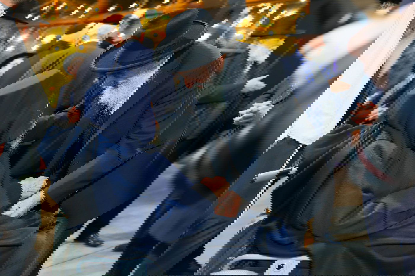 המונים חגגו בשמחת הבר מצוה לנכד האדמו״ר רבי ברוך אביחצירא