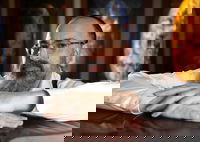 אור החיים אקטואלי: מפניאל לפנואל: התגלות המקרינה פיוס | צפו