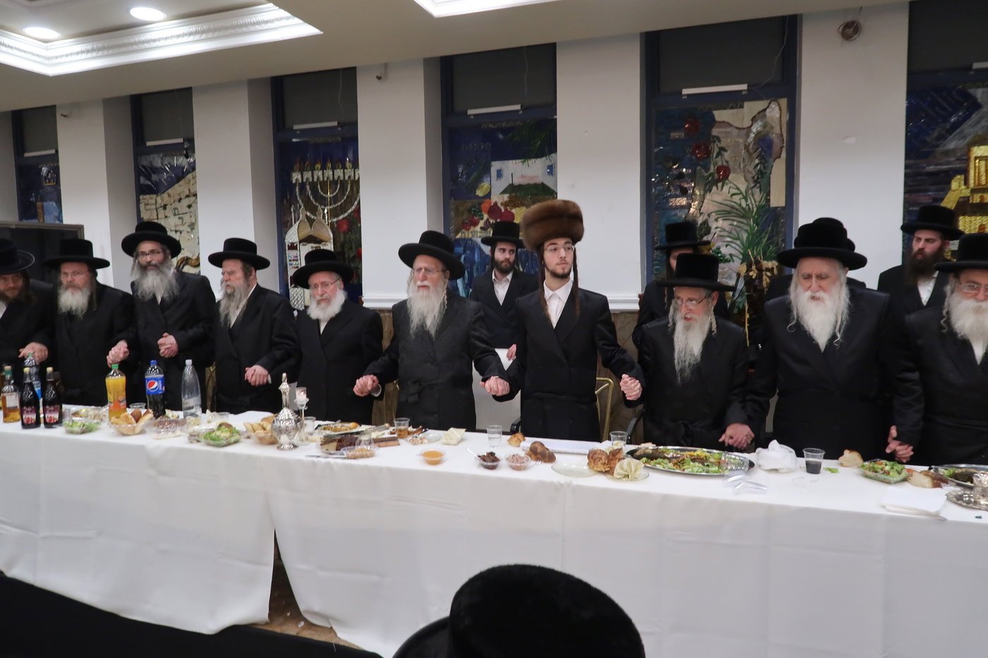 שמחת בית מכנובקא בעלזא –קרית צאנז ירושלים -מעליץ - מאקווא אשדוד