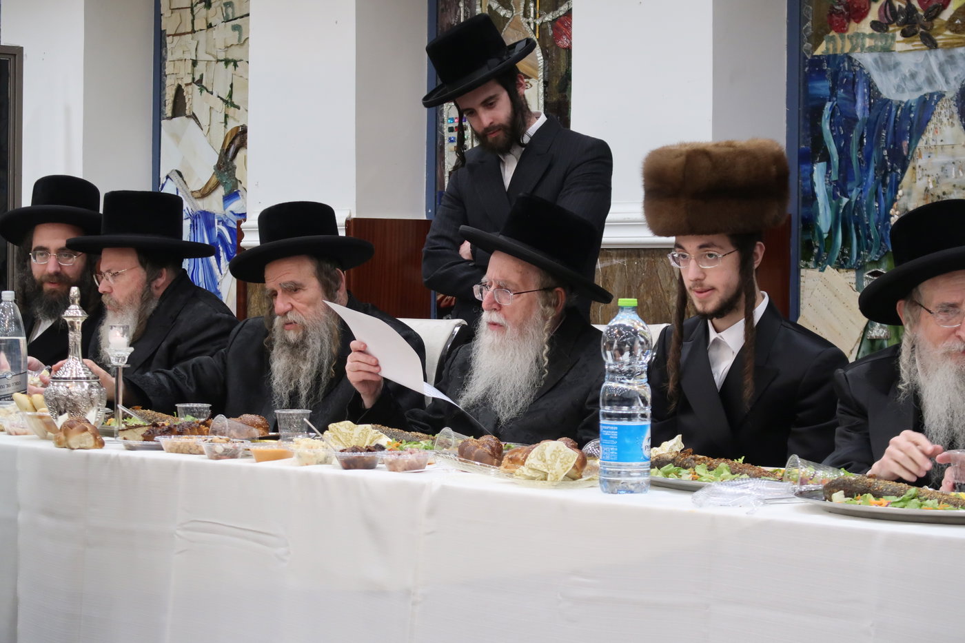 שמחת בית מכנובקא בעלזא –קרית צאנז ירושלים -מעליץ - מאקווא אשדוד