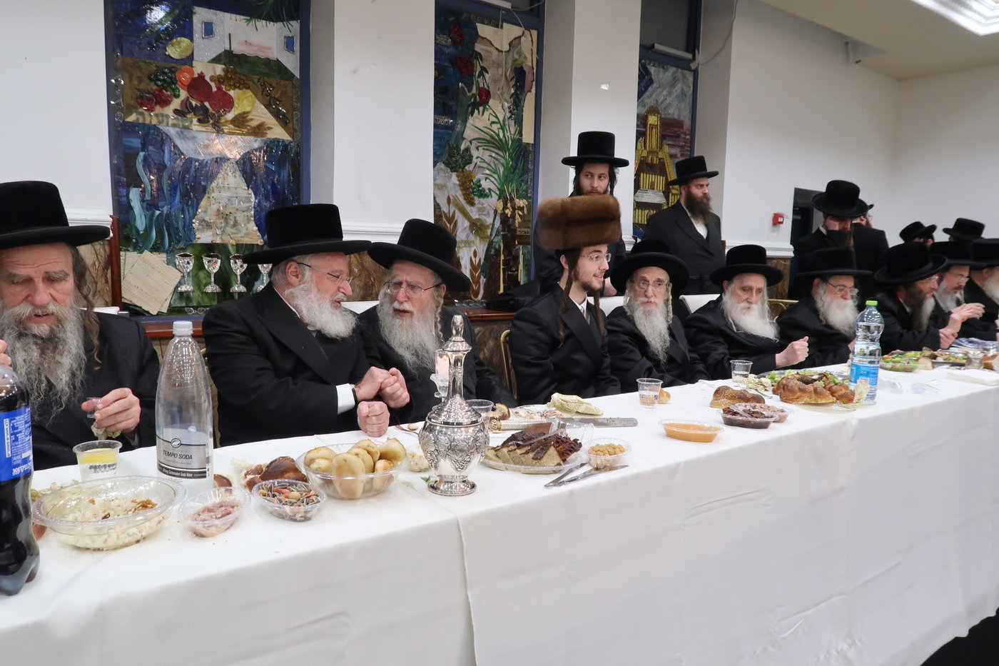 שמחת בית מכנובקא בעלזא –קרית צאנז ירושלים -מעליץ - מאקווא אשדוד