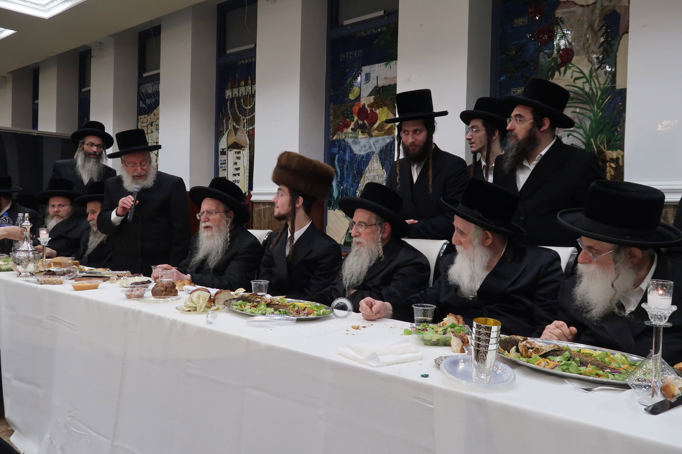 שמחת בית מכנובקא בעלזא –קרית צאנז ירושלים -מעליץ - מאקווא אשדוד