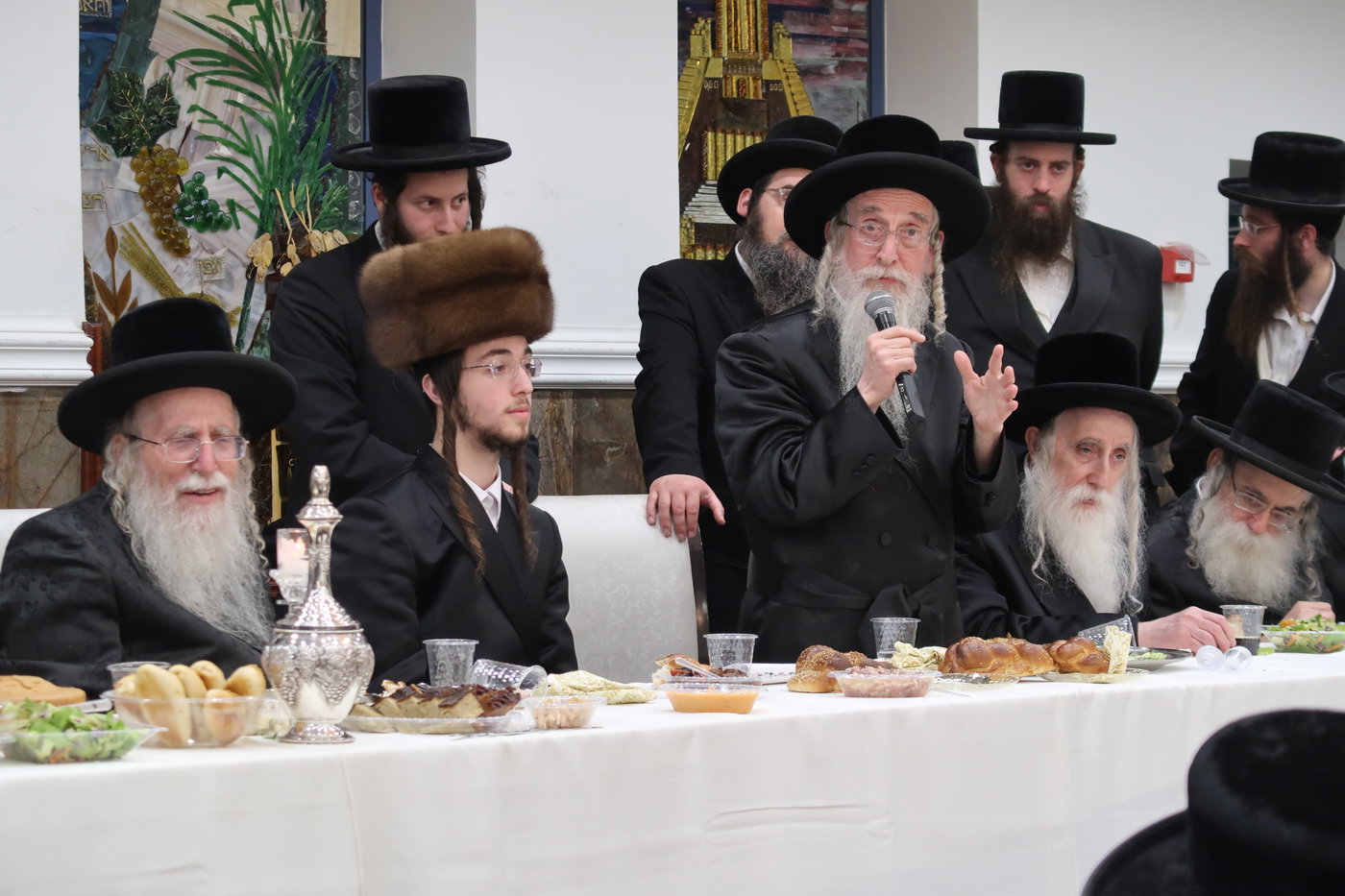 שמחת בית מכנובקא בעלזא –קרית צאנז ירושלים -מעליץ - מאקווא אשדוד