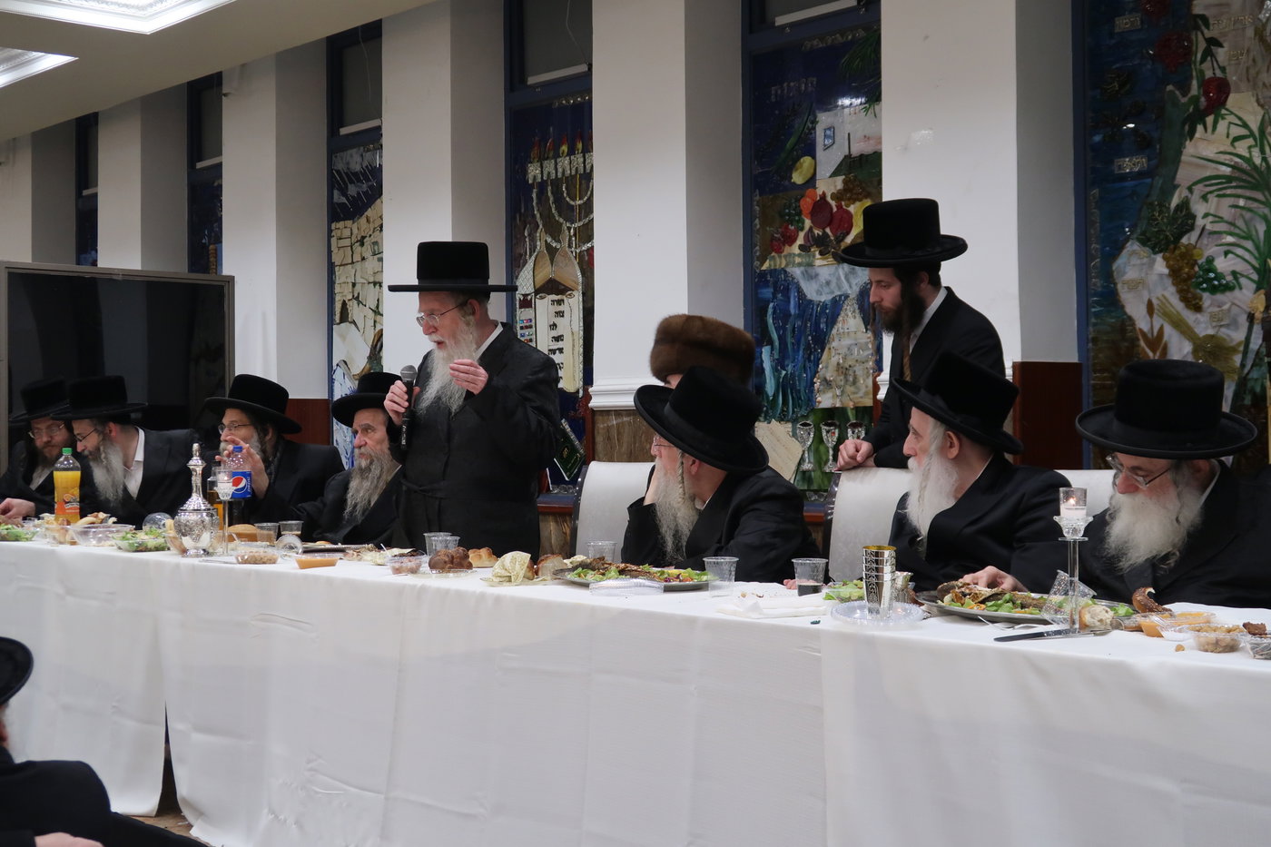 שמחת בית מכנובקא בעלזא –קרית צאנז ירושלים -מעליץ - מאקווא אשדוד