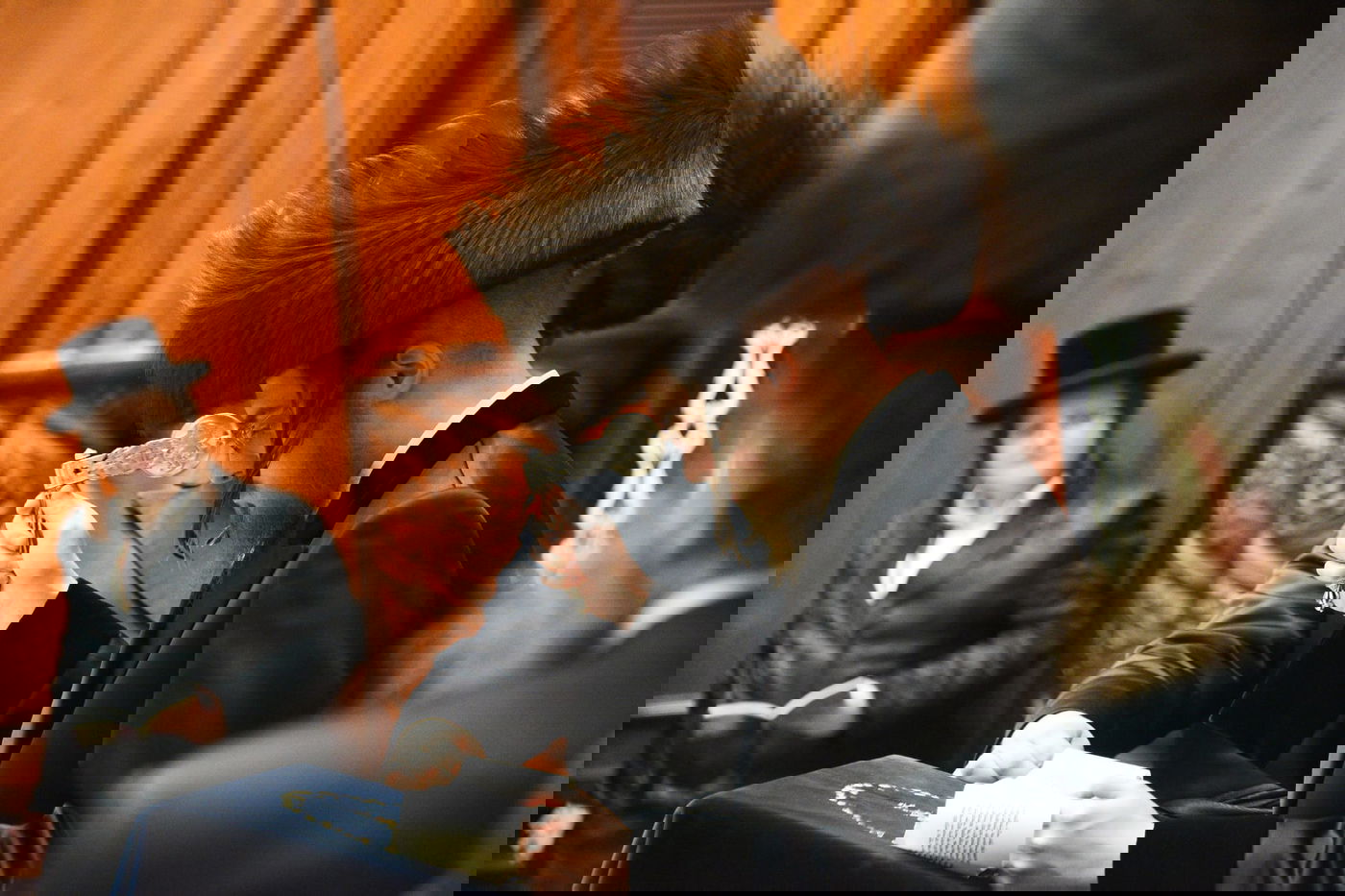 קריאת המגילה בליל פורים בבני ברק