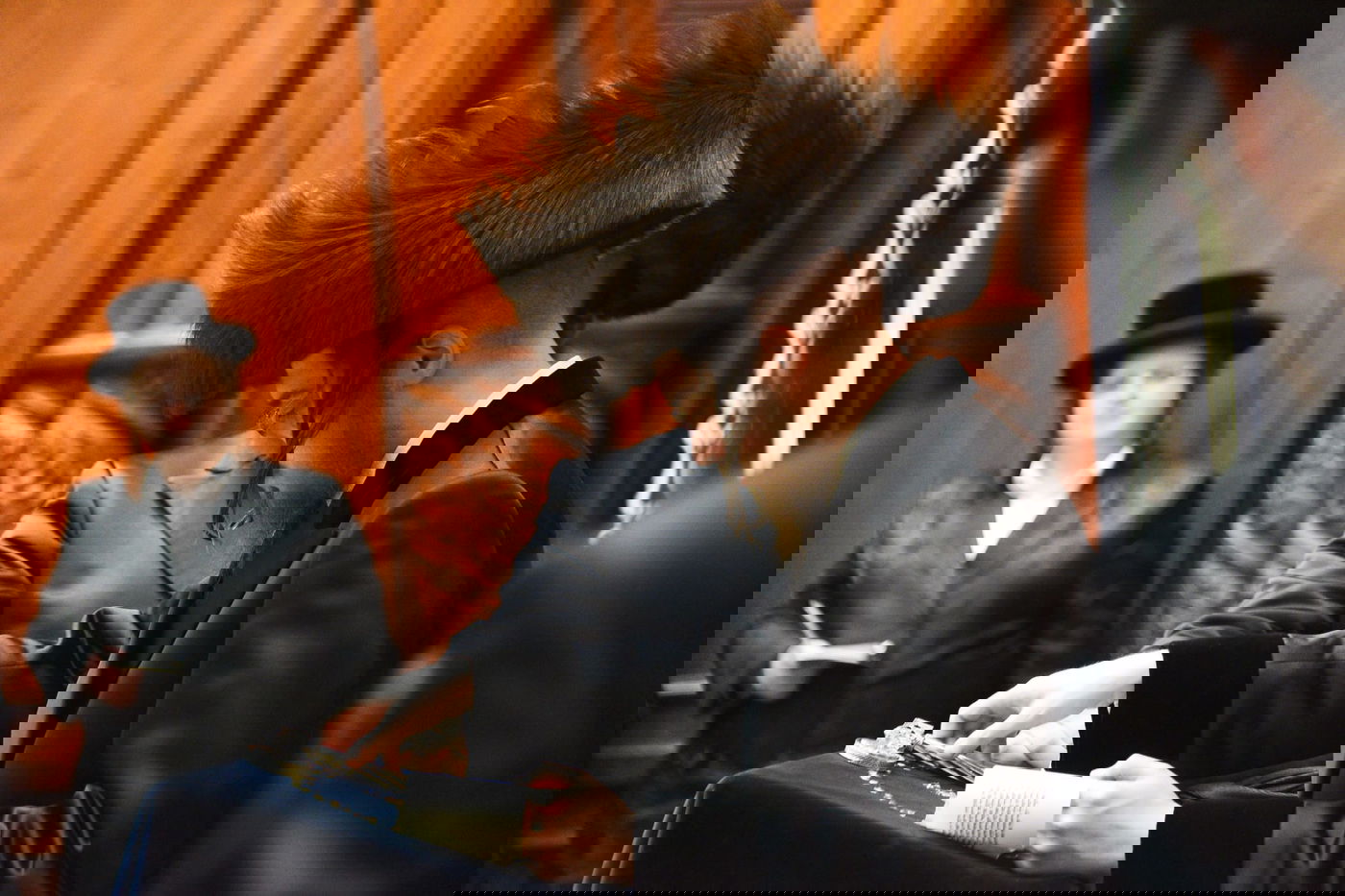 קריאת המגילה בליל פורים בבני ברק