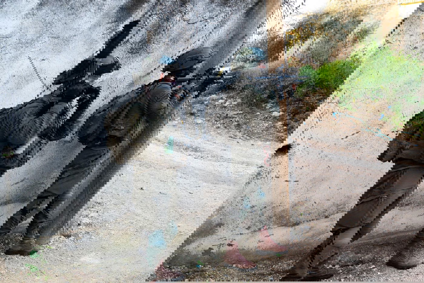 לוחמי סיירת חרוב בפעילות מעצר מבוקשים באוגדת יו"ש