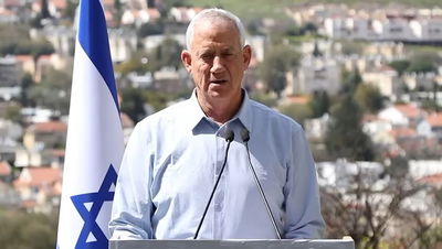 גנץ על חוק הגיוס: לא נהיה בממשלה שמקדמת חוק כזה 