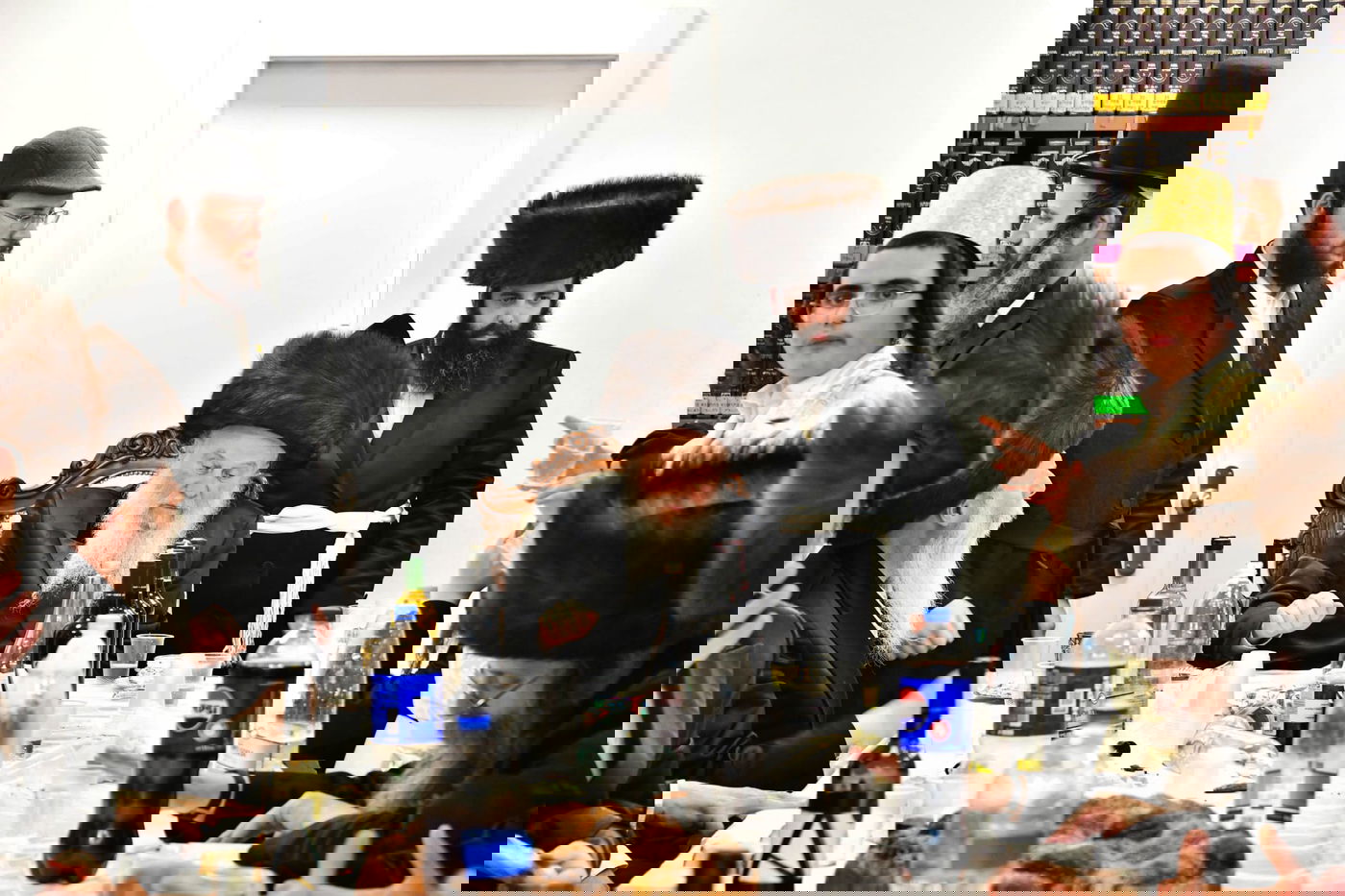 טיש פורים בחצר הקודש וואסלי