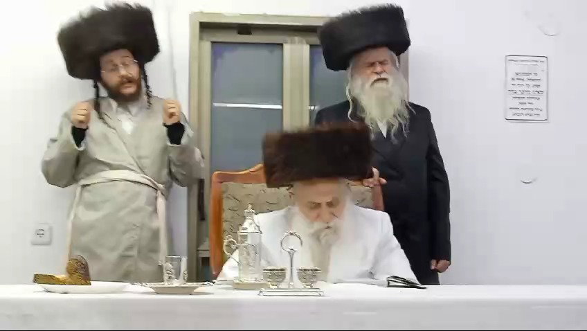 האדמו"ר מבוטשאן בטיש פורים