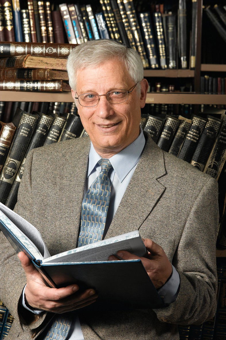 הרב פרופ' יעקב שמואל שפיגל מהמחלקה לתלמוד באוניברסיטת בר אילן