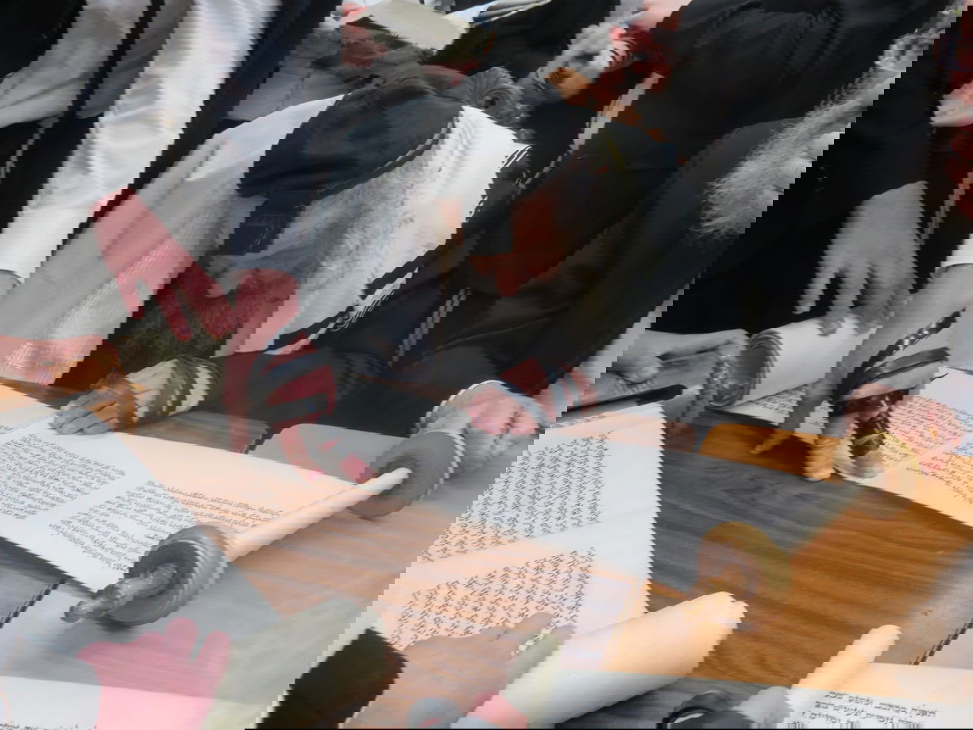 פורים במחיצת הגר"ד לנדו