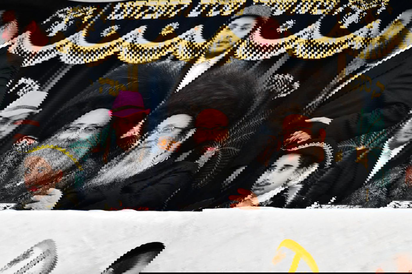 פורים במחיצת הגה"צ רבי חיים צבי מייזליש