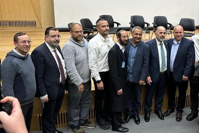 ראשי ההסתדרות הלאומית בירכו מצידם את שר הרווחה הרב מרגי על פעולותיו למען שינוי מבנה השכר של העובדים הסוציאליים