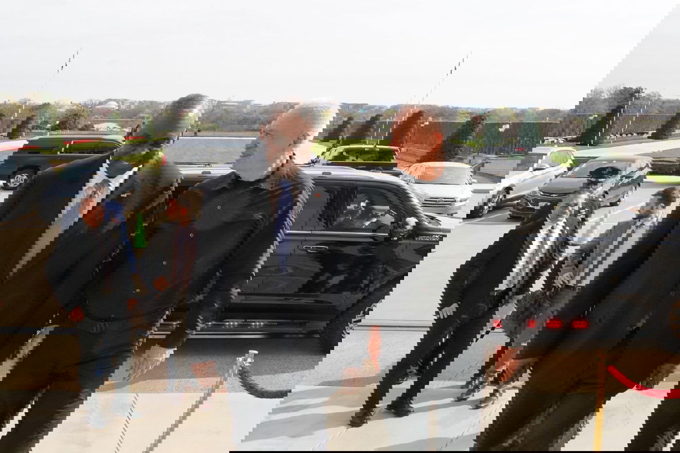 גלנט ואוסטין, אמש