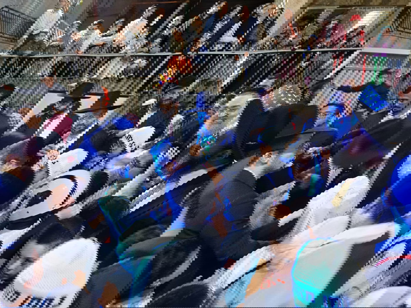 בתלמוד תורה דרכי אי"ש בב"ב בראשות הרב שמואל צברי