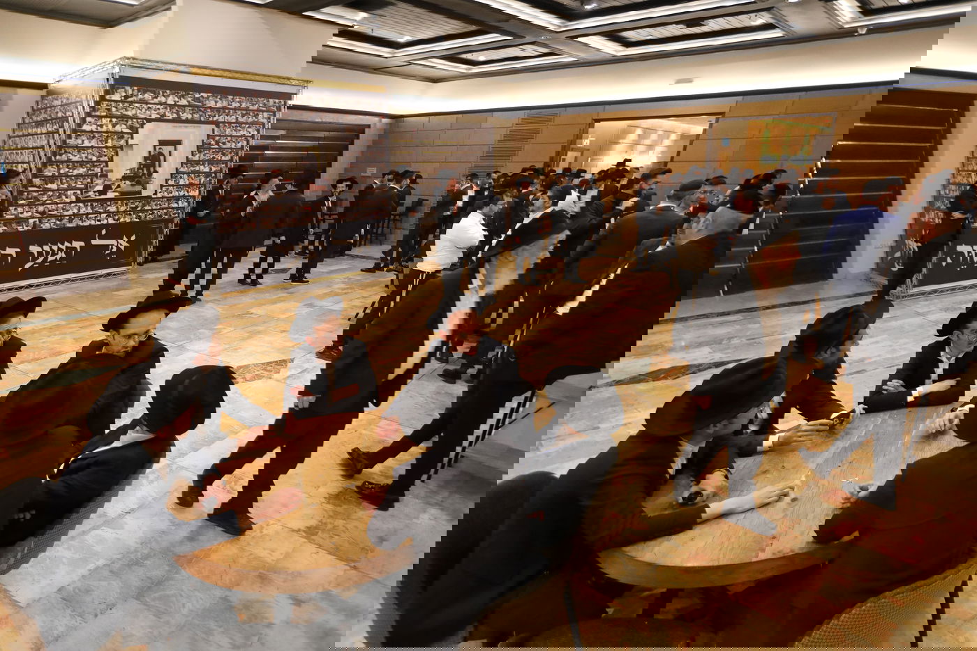 הדינר של ישיבת היכל יצחק - לנדא באולמי הדר דימול