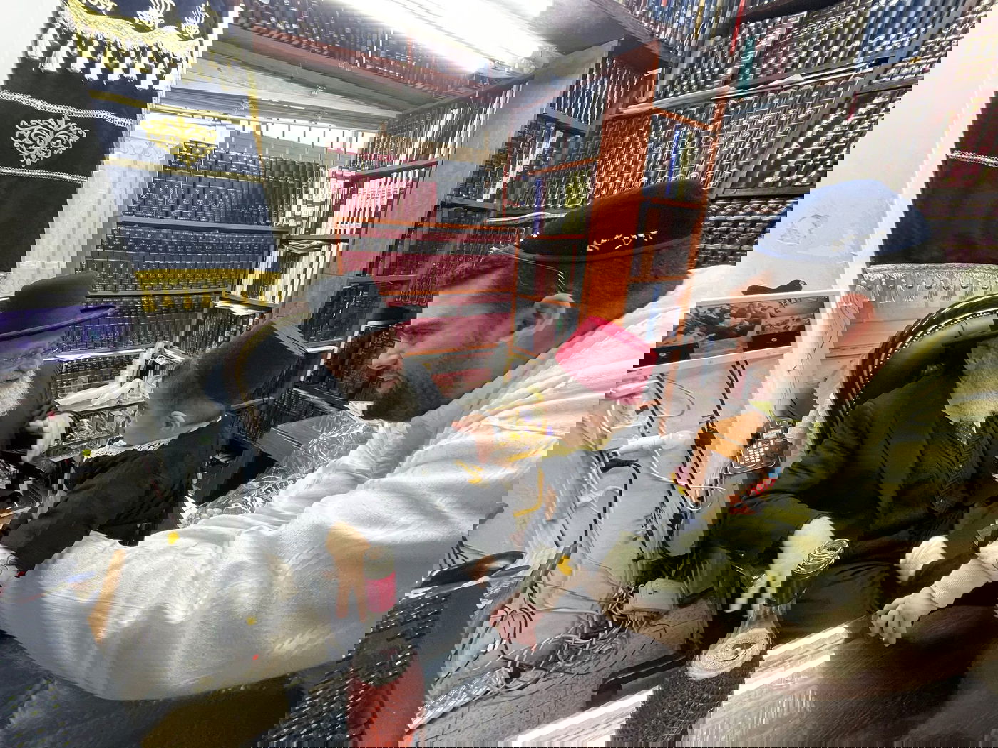 זופניק בכיכר • כל התמונות, הנייעס והחשיפות של פורים