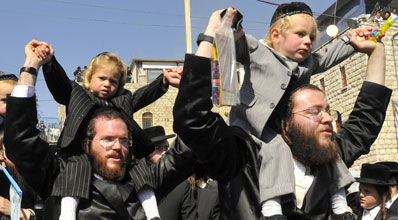 שתזכינו לגדל.