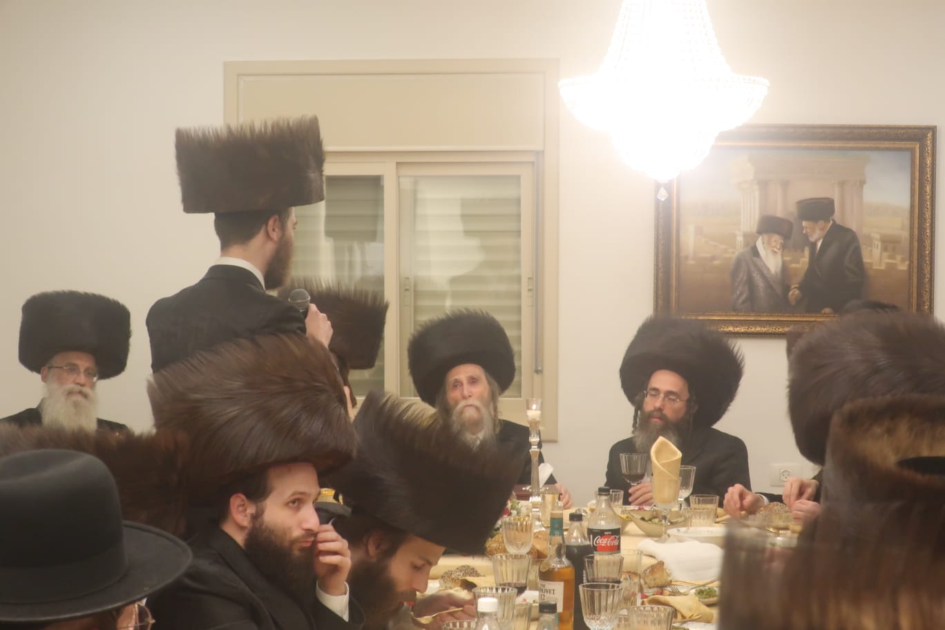 בבית האלמנה – שבע ברכות לנכד האדמו"ר | תיעוד