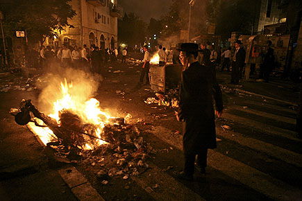 חבריי למועצה: "קניתם ביושר מעמדכם השפל"