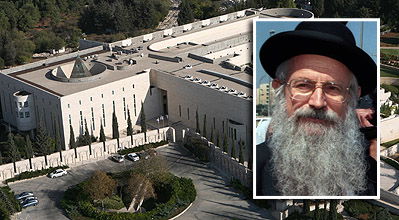 הרב מלמד על רקע בג"צ.