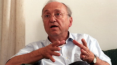 יעקב נאמן.