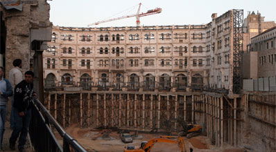 בונים במתחם ממילא.