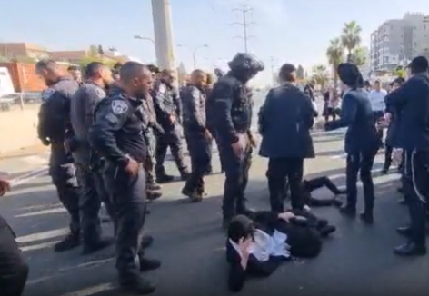 ההפגנה כעת בבני ברק