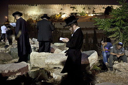 המונים עולים לציון ה´אור החיים´