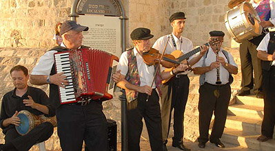 פסטיבל הכלייזמרים.